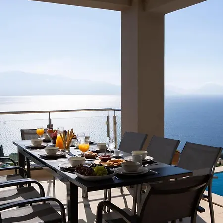 فيلة Lilaea نِكيانا